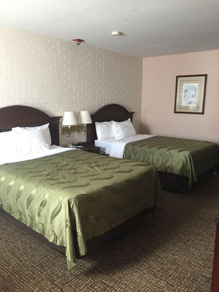 Quality Inn Pittsburgh Airport Oakdale Luaran gambar