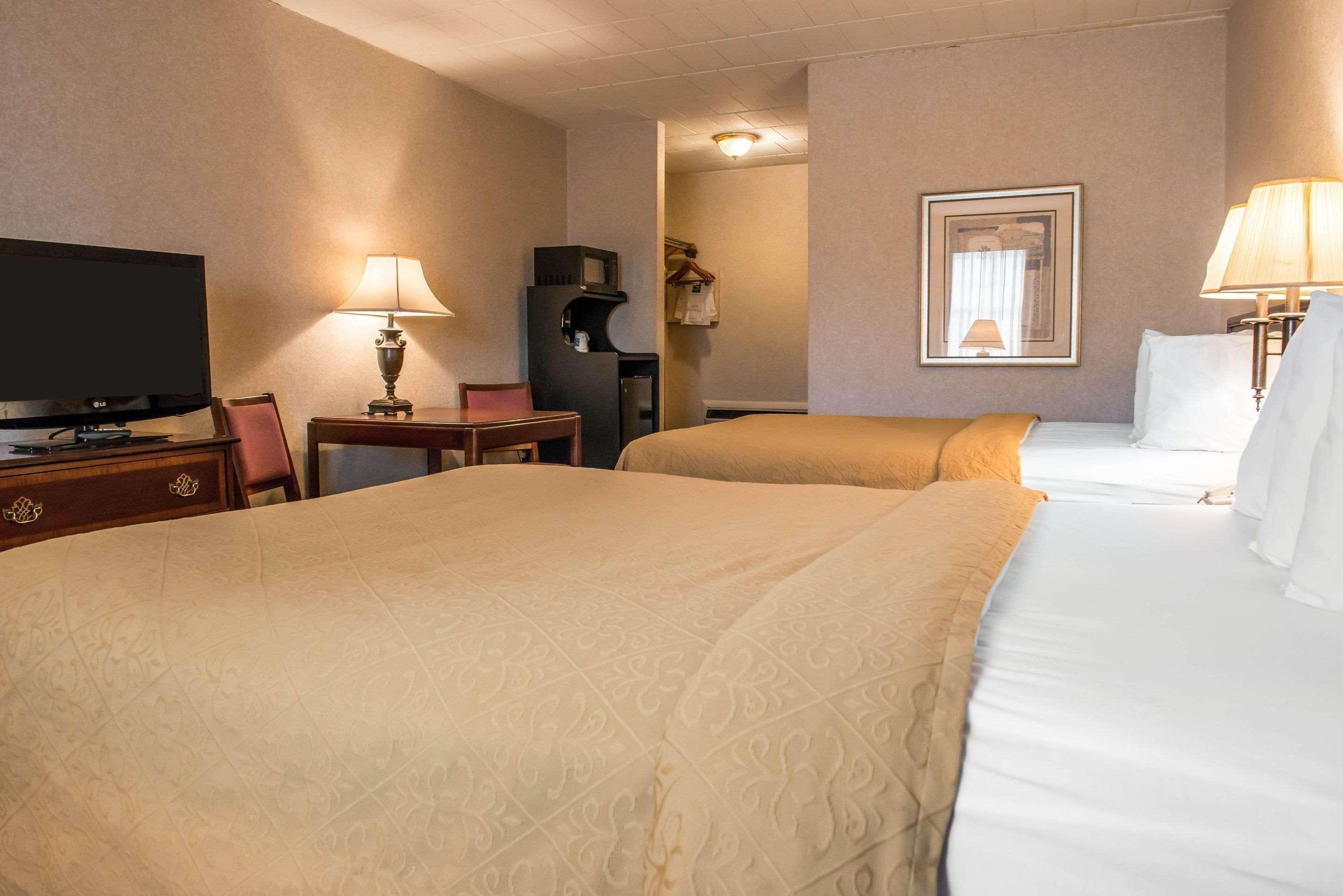 Quality Inn Pittsburgh Airport Oakdale Luaran gambar