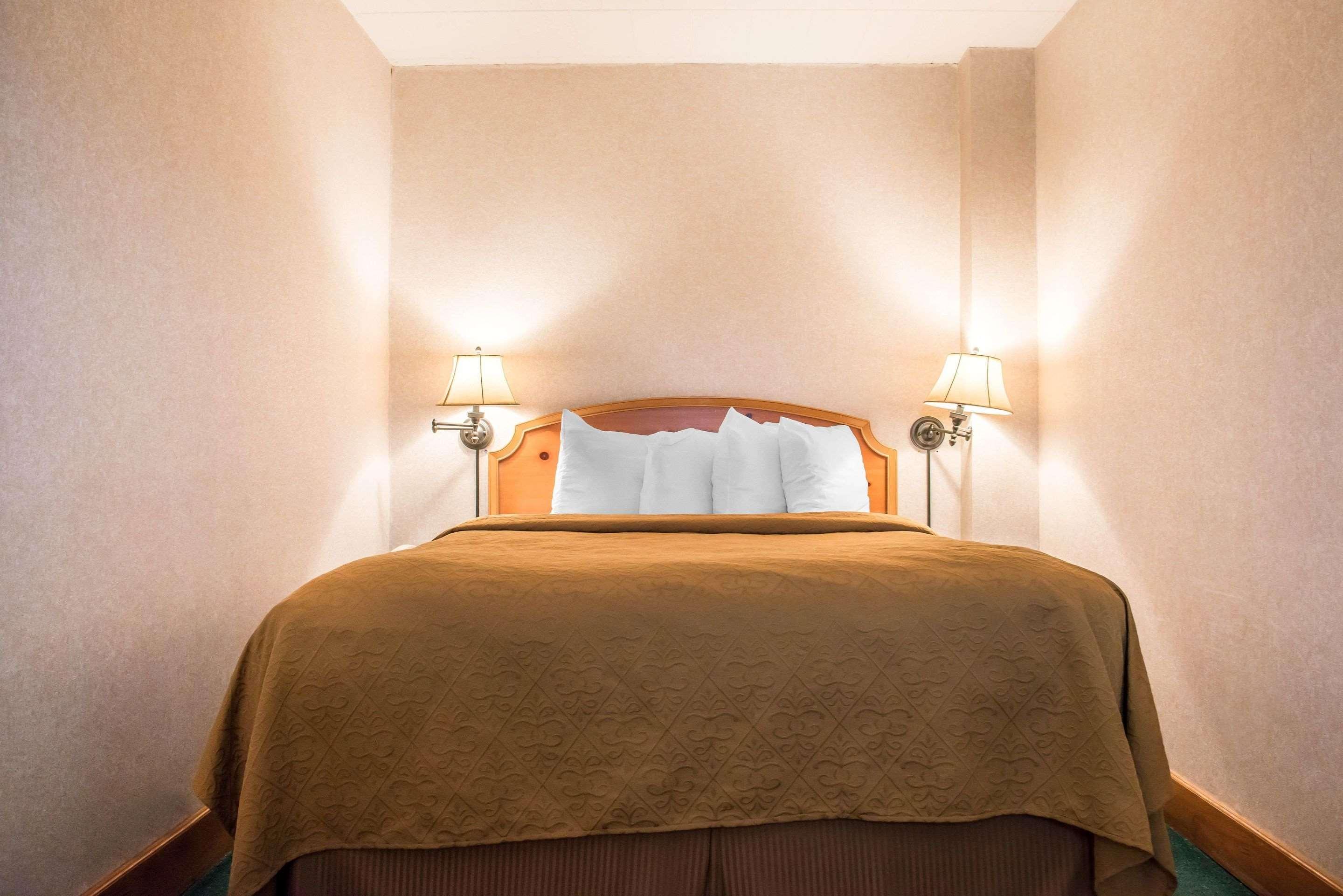Quality Inn Pittsburgh Airport Oakdale Luaran gambar